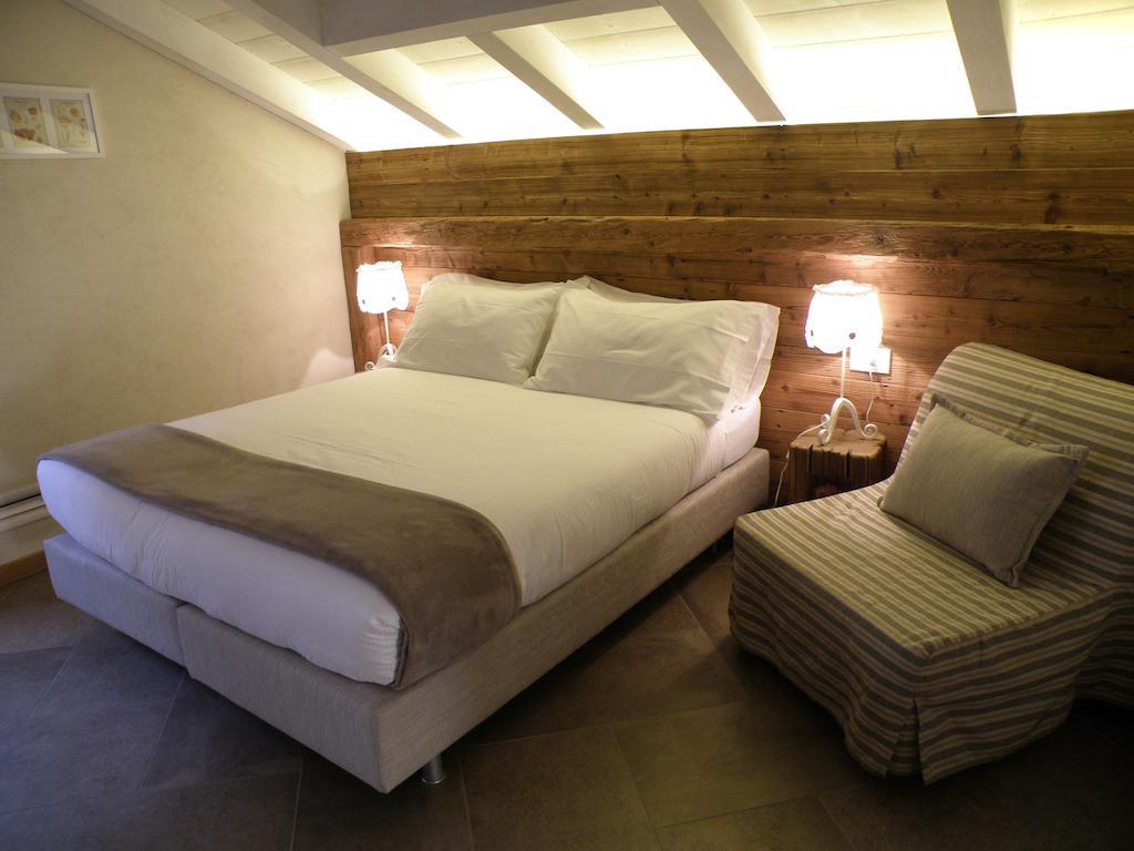 La Vita In Campagna Villa di Tirano Habitación foto